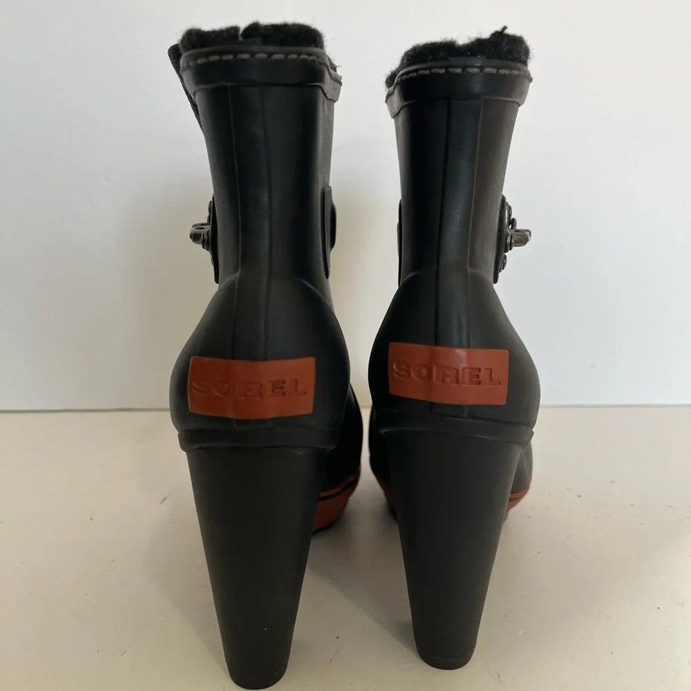 Sorel Medina Rain Heel Boots Black Rubber Size 6